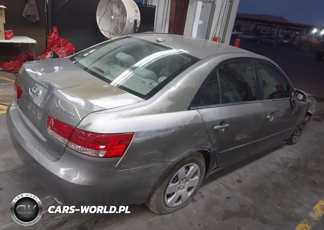 2008 Hyundai Sonata Gls V6 VIN:5NPET46F78H384521 - 4