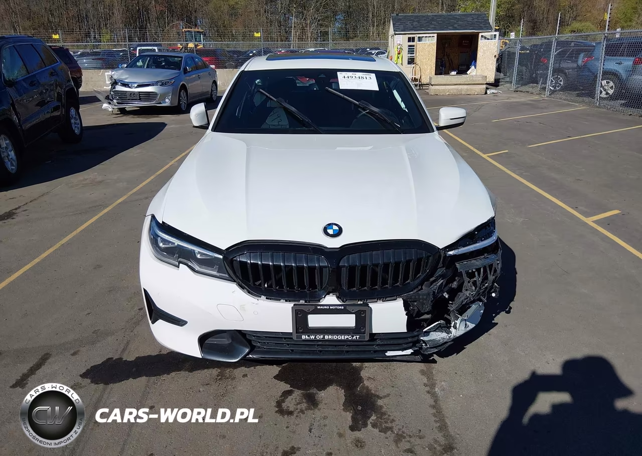 2020 BMW 330I xDrive VIN:3MW5R7J03L8B06002 - 12