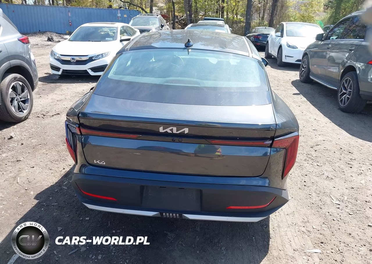 2025 Kia K4 Lxs VIN:3KPFT4DE2SE142200 - 16