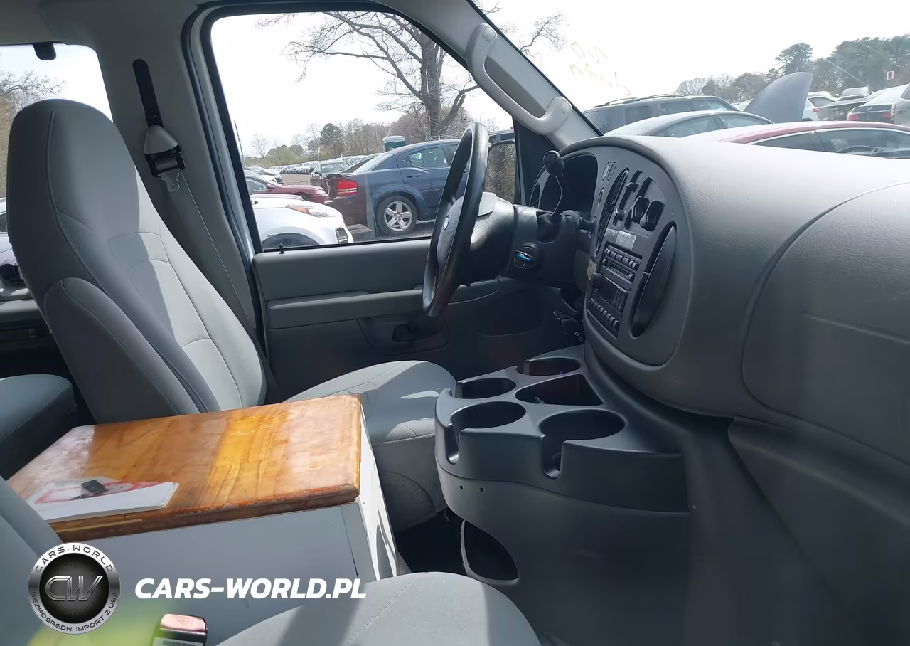2007 Ford E-350 Super Duty Xl-Xlt VIN:1FBSS31L07DB31806 - 8