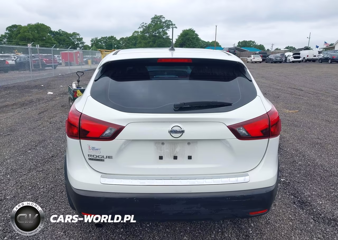 2018 Nissan Rogue Sport S VIN:JN1BJ1CP3JW190673 - 16