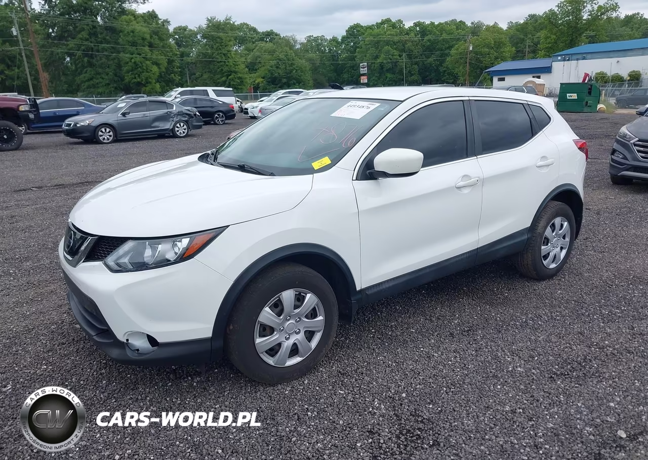 2018 Nissan Rogue Sport S VIN:JN1BJ1CP3JW190673 - 2