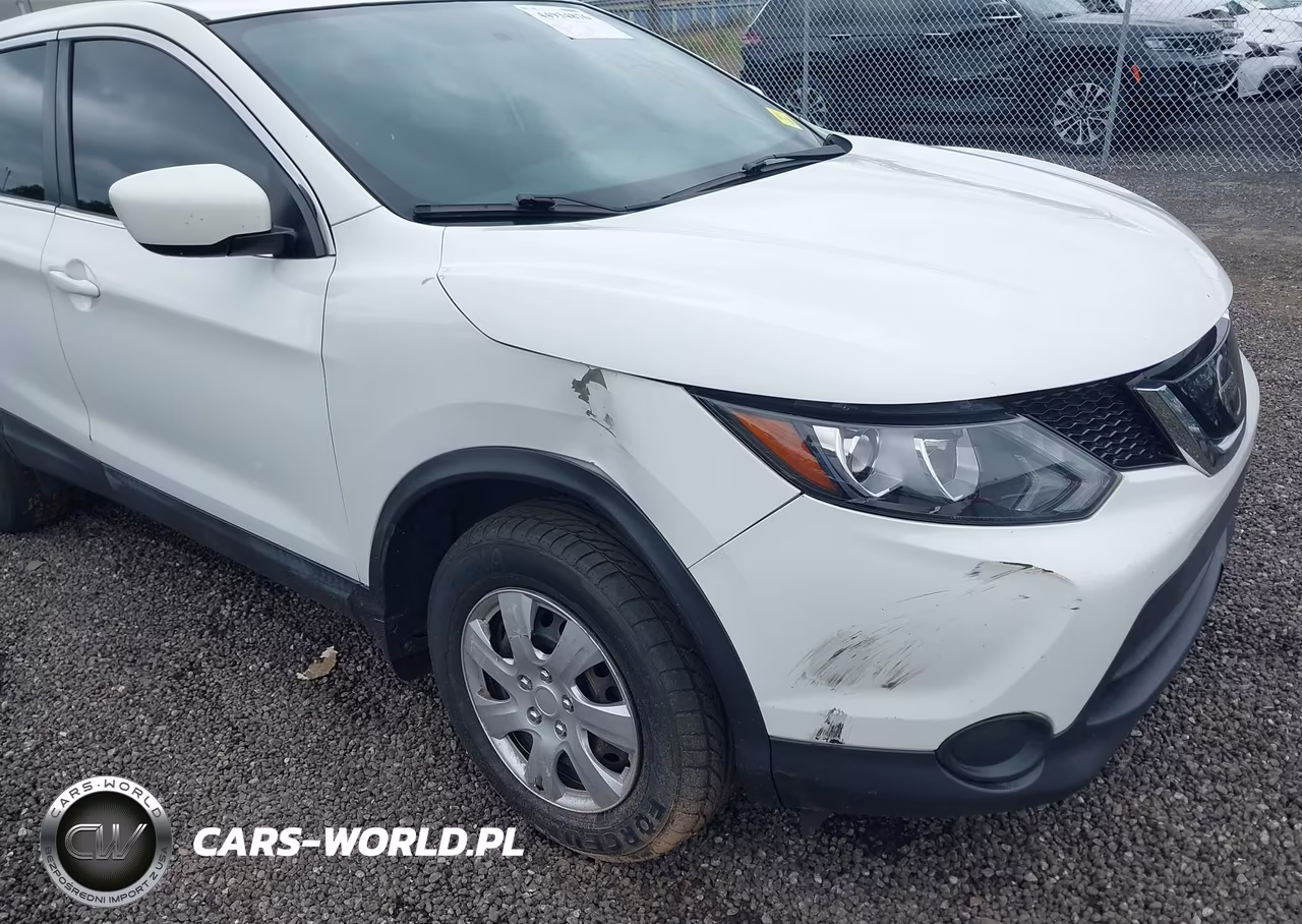 2018 Nissan Rogue Sport S VIN:JN1BJ1CP3JW190673 - 6