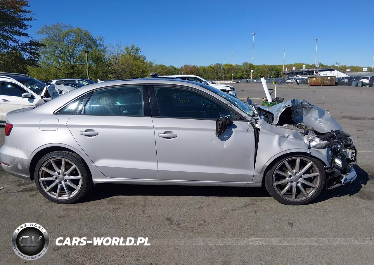 2015 Audi A3 2.0T Premium VIN:WAUBFGFF4F1098154 - 13