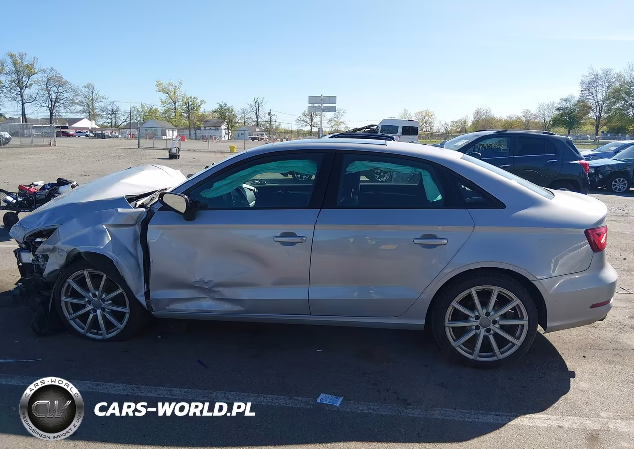 2015 Audi A3 2.0T Premium VIN:WAUBFGFF4F1098154 - 14