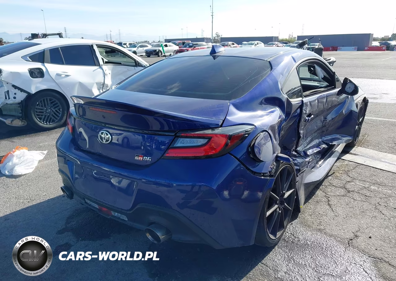 2022 Toyota Gr86 Premium VIN:JF1ZNBE18N9757825 - 4