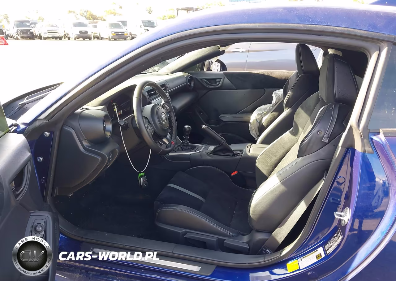 2022 Toyota Gr86 Premium VIN:JF1ZNBE18N9757825 - 5