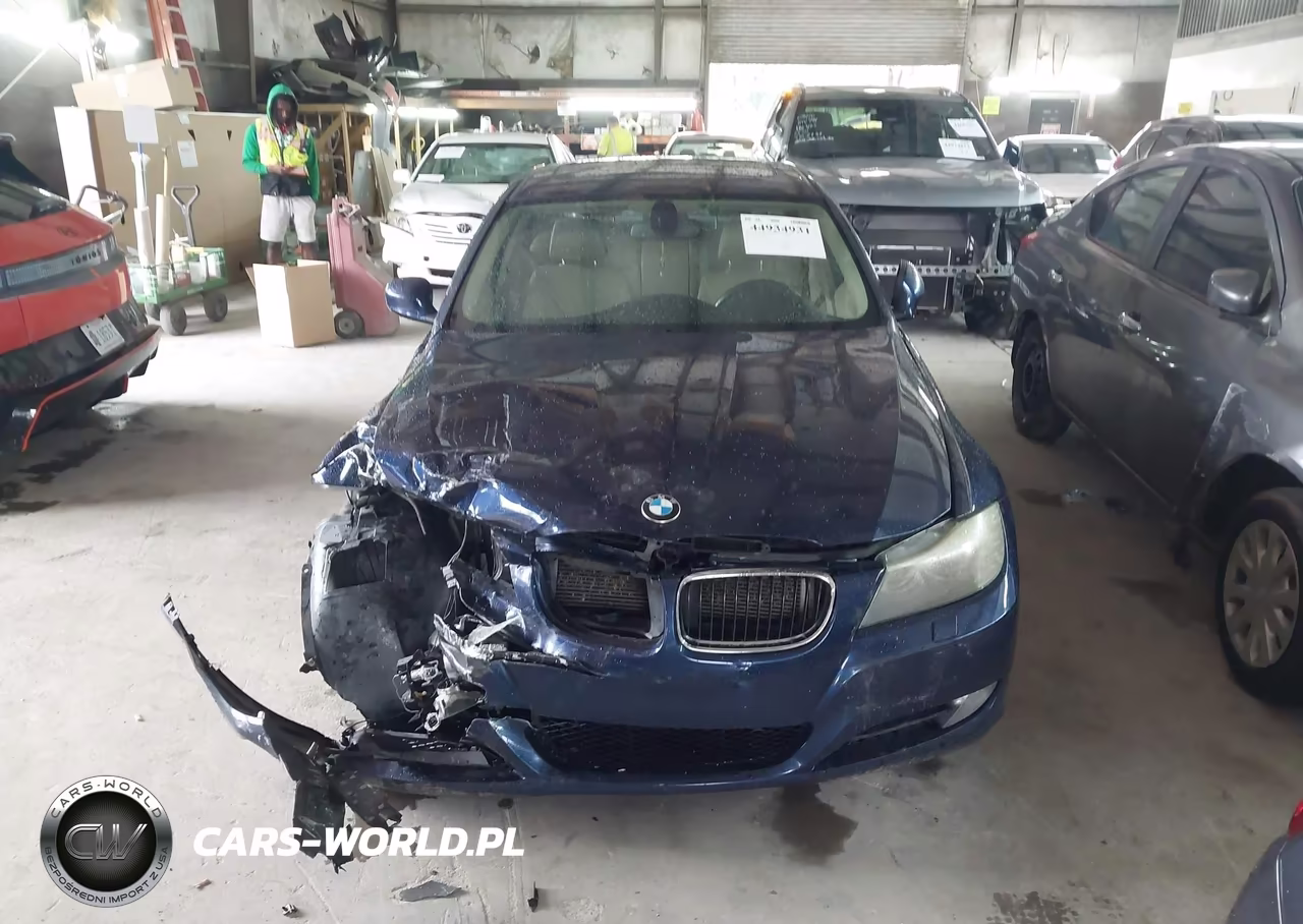 2011 BMW 328I xDrive VIN:WBAPK5G5XBNN81209 - 12