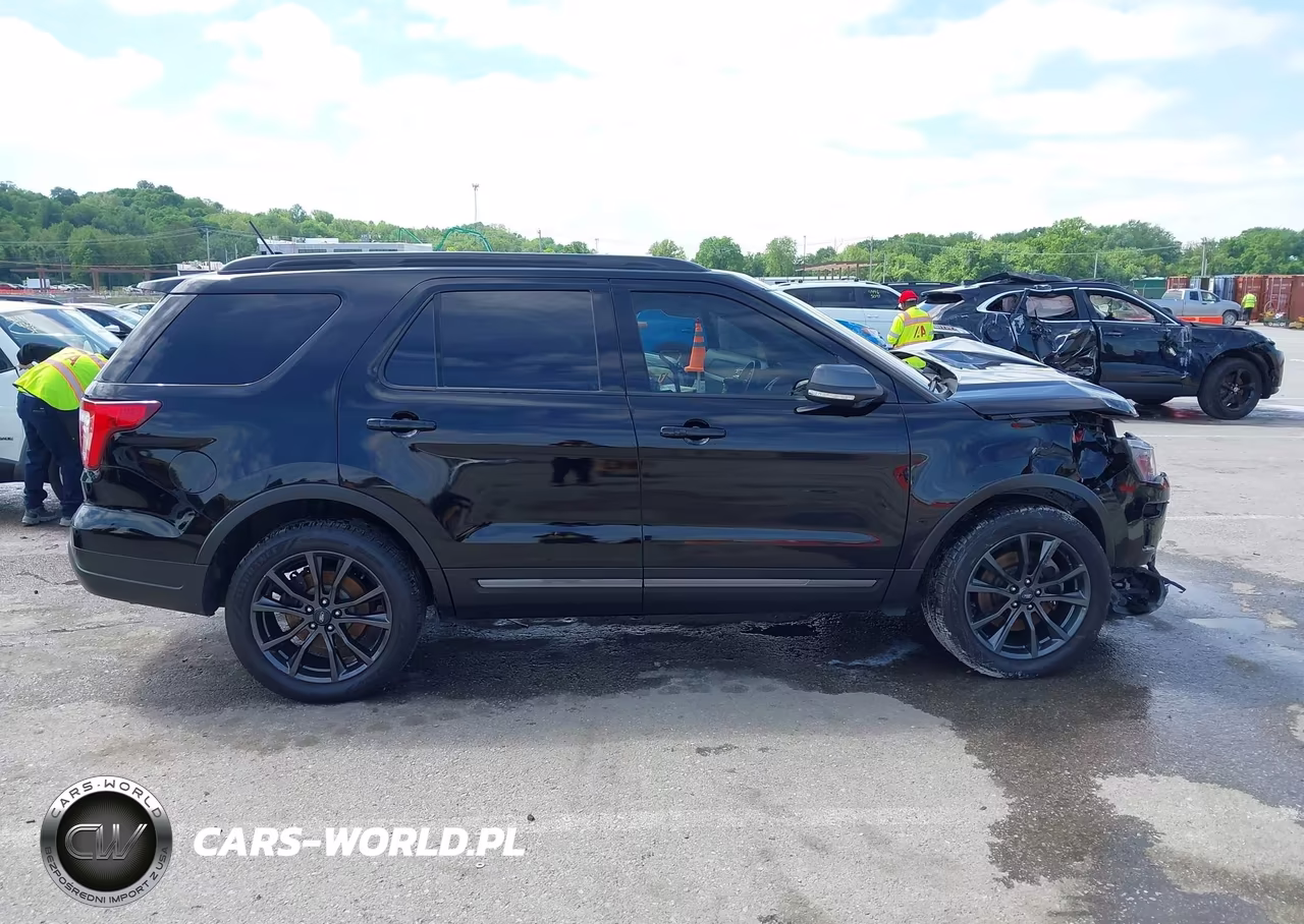 2018 Ford Explorer Xlt VIN:1FM5K8D86JGC54606 - 13
