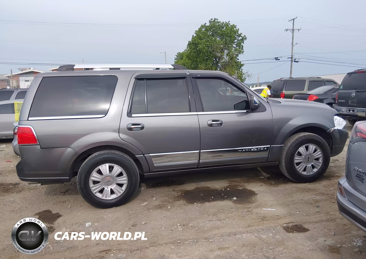 2014 Lincoln Navigator VIN:5LMJJ2H59EEL04735 - 13