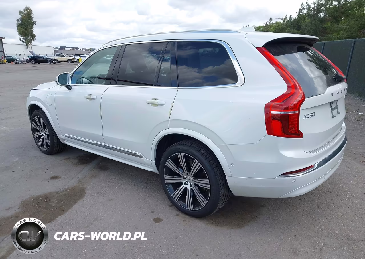2023 Volvo Xc90 Recharge Plug-In Hybrid T8 Plus Bright Theme 7-Seater VIN:YV4H60CN8P1993628 - 3