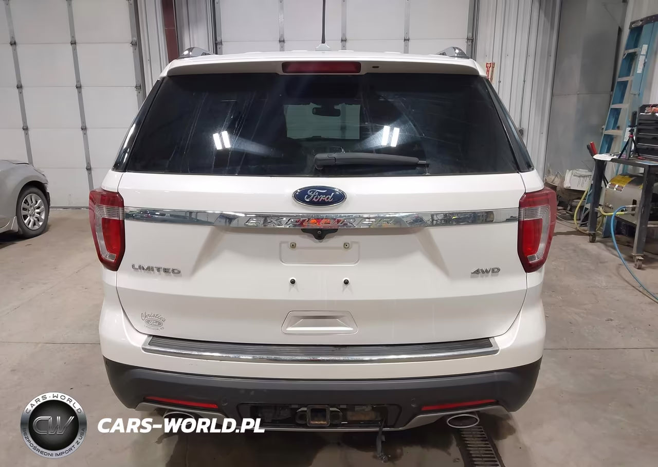 2018 Ford Explorer Limited VIN:1FM5K8F83JGC71893 - 16