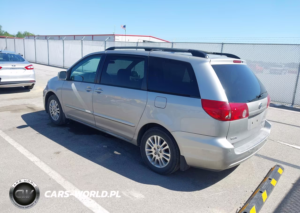 2007 Toyota Sienna Xle VIN:5TDZK22C27S026675 - 3