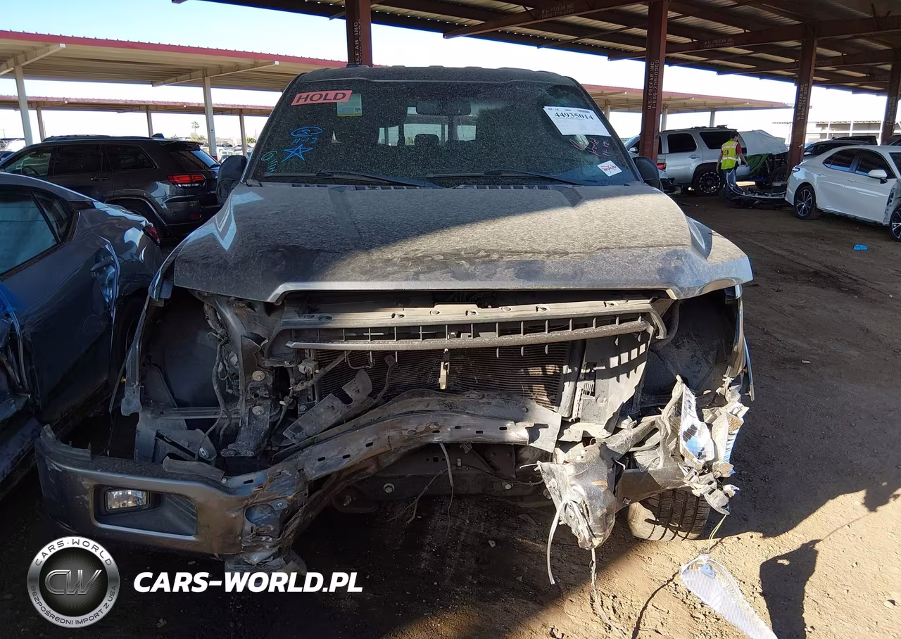 2018 Ford F-150 Xlt VIN:1FTEW1E50JKE93604 - 12
