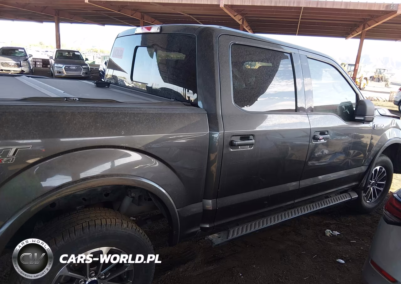 2018 Ford F-150 Xlt VIN:1FTEW1E50JKE93604 - 13