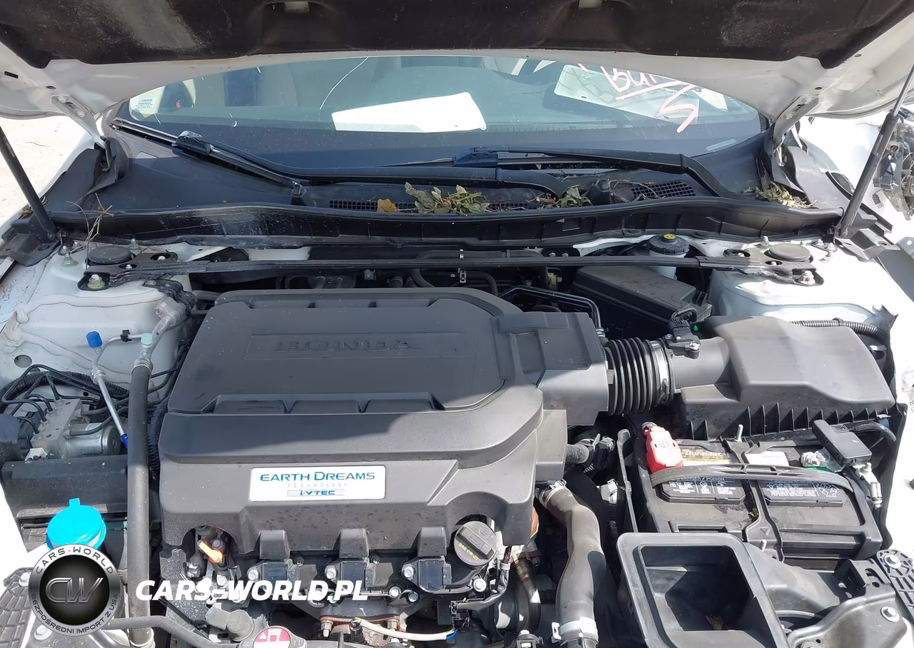 2015 Honda Accord Touring VIN:1HGCR3F95FA021456 - 10