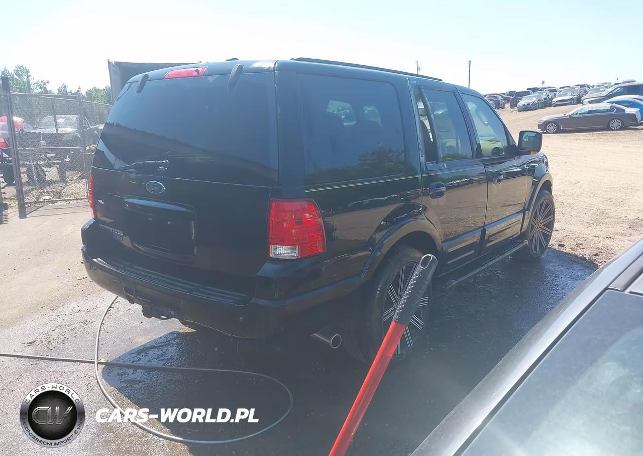 2004 Ford Expedition Eddie Bauer VIN:1FMFU18L84LB12547 - 4