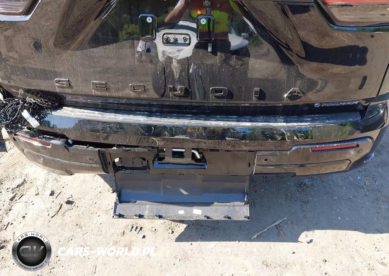 2026 Toyota Sequoia Platinum VIN:7SVAAABA1TX090774 - 19