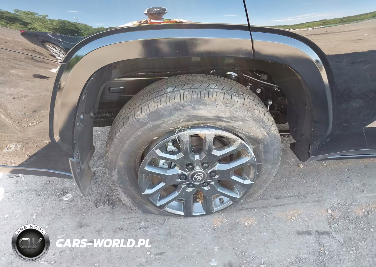 2026 Toyota Sequoia Platinum VIN:7SVAAABA1TX090774 - 20