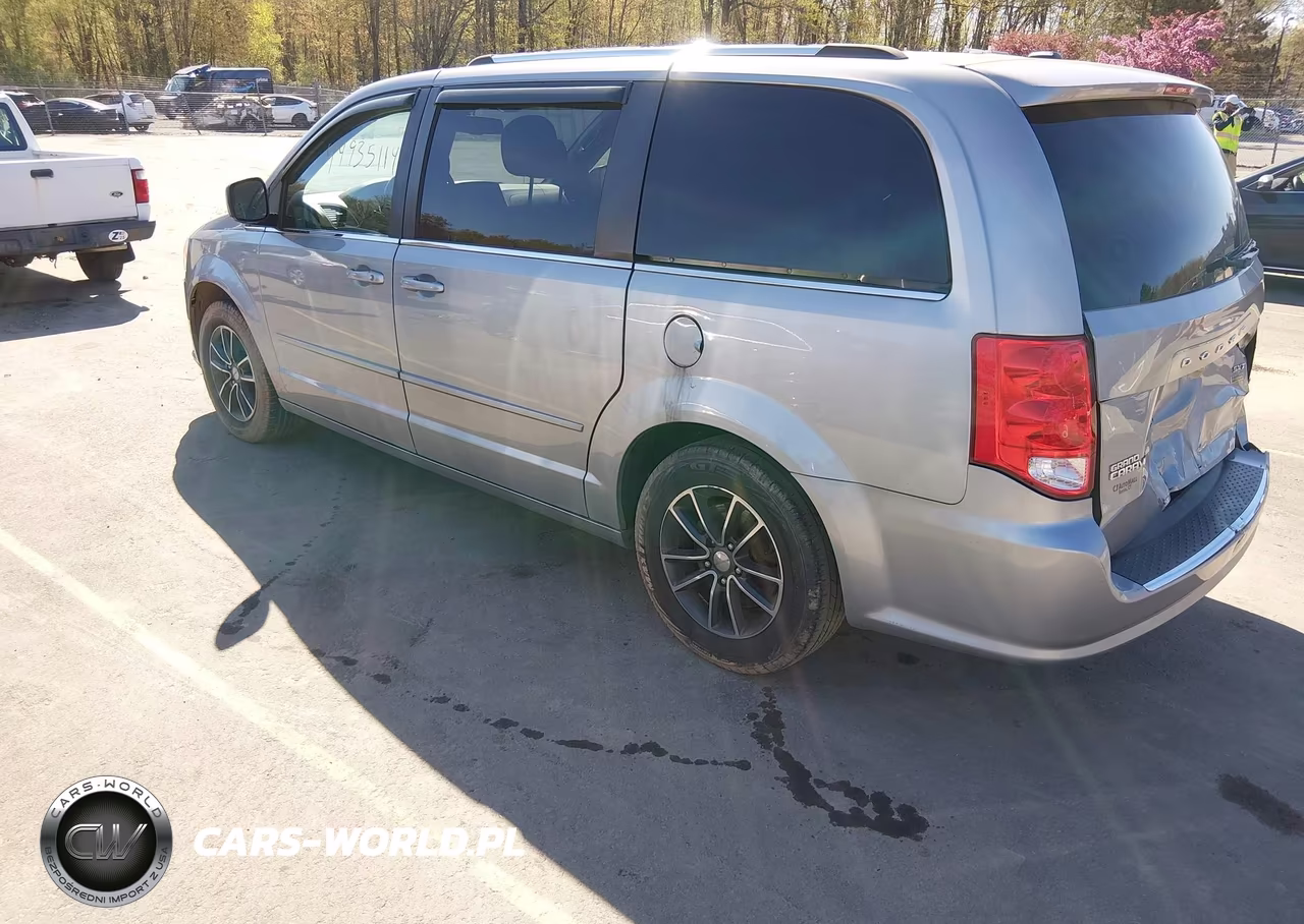 2017 Dodge Grand Caravan Sxt VIN:2C4RDGCG4HR673906 - 3