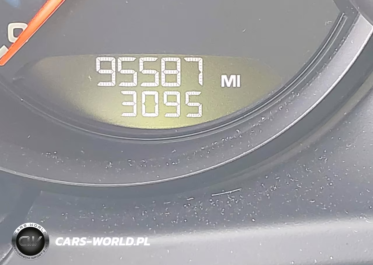 2016 Porsche Macan Turbo VIN:WP1AF2A58GLB90887 - 7