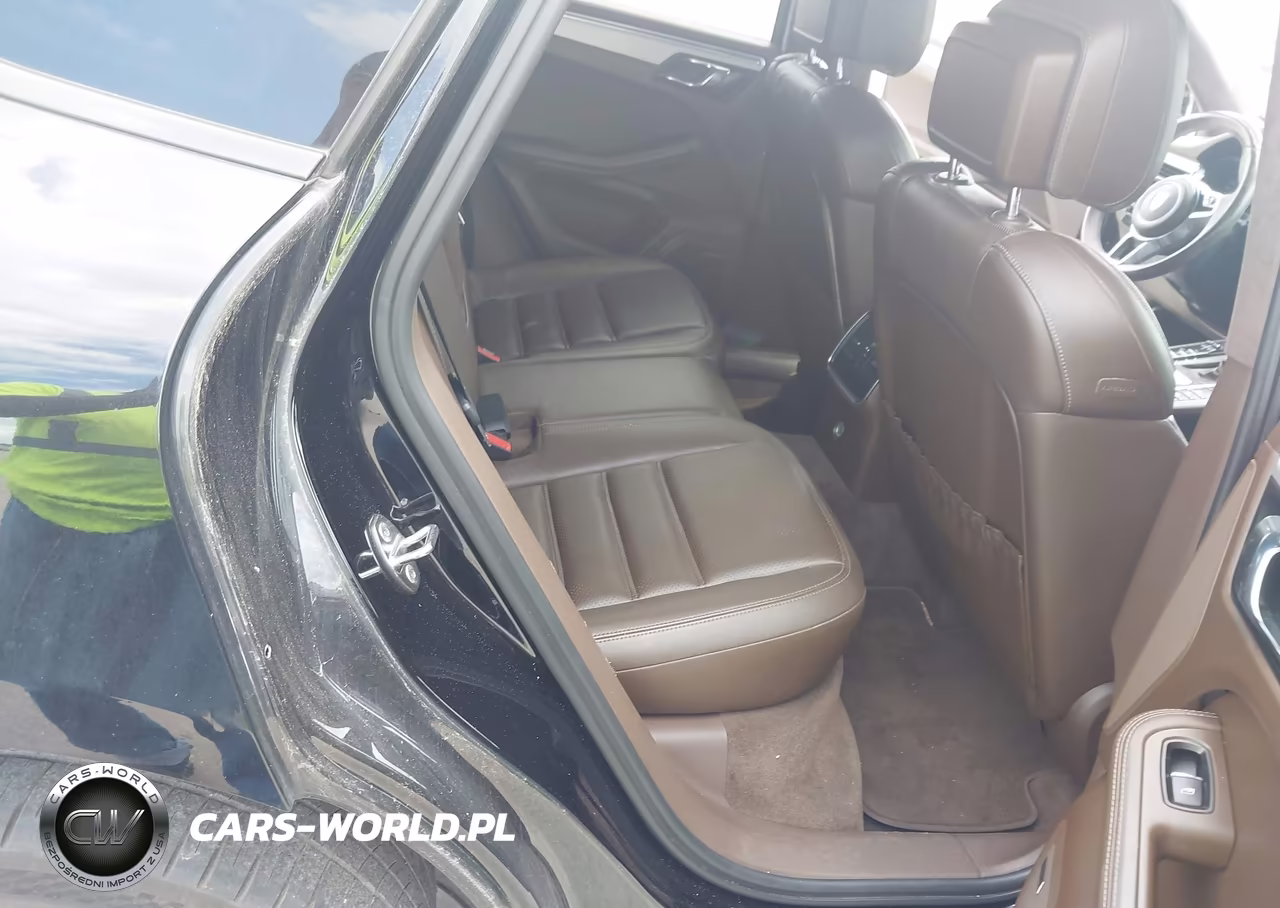 2016 Porsche Macan Turbo VIN:WP1AF2A58GLB90887 - 8