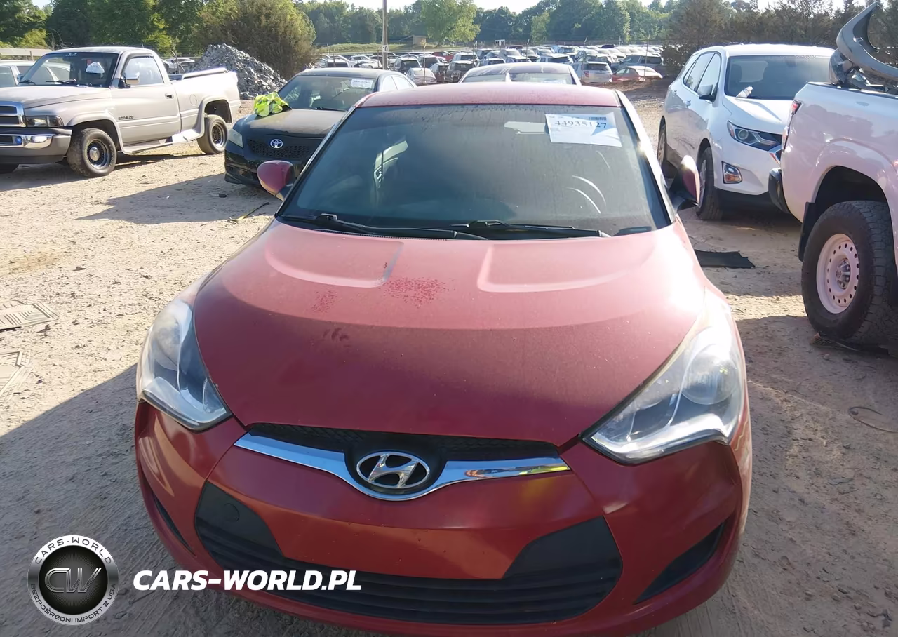 2016 Hyundai Veloster VIN:KMHTC6AD2GU266952 - 12
