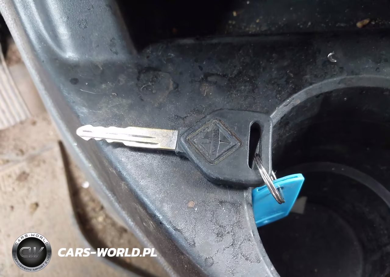 2019 International Lt VIN:3HSDZTZR3KN279438 - 10