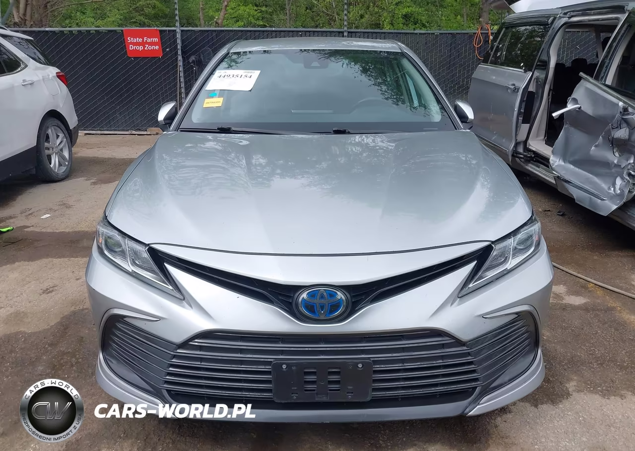 2021 Toyota Camry Le Hybrid VIN:4T1C31AK0MU555972 - 12