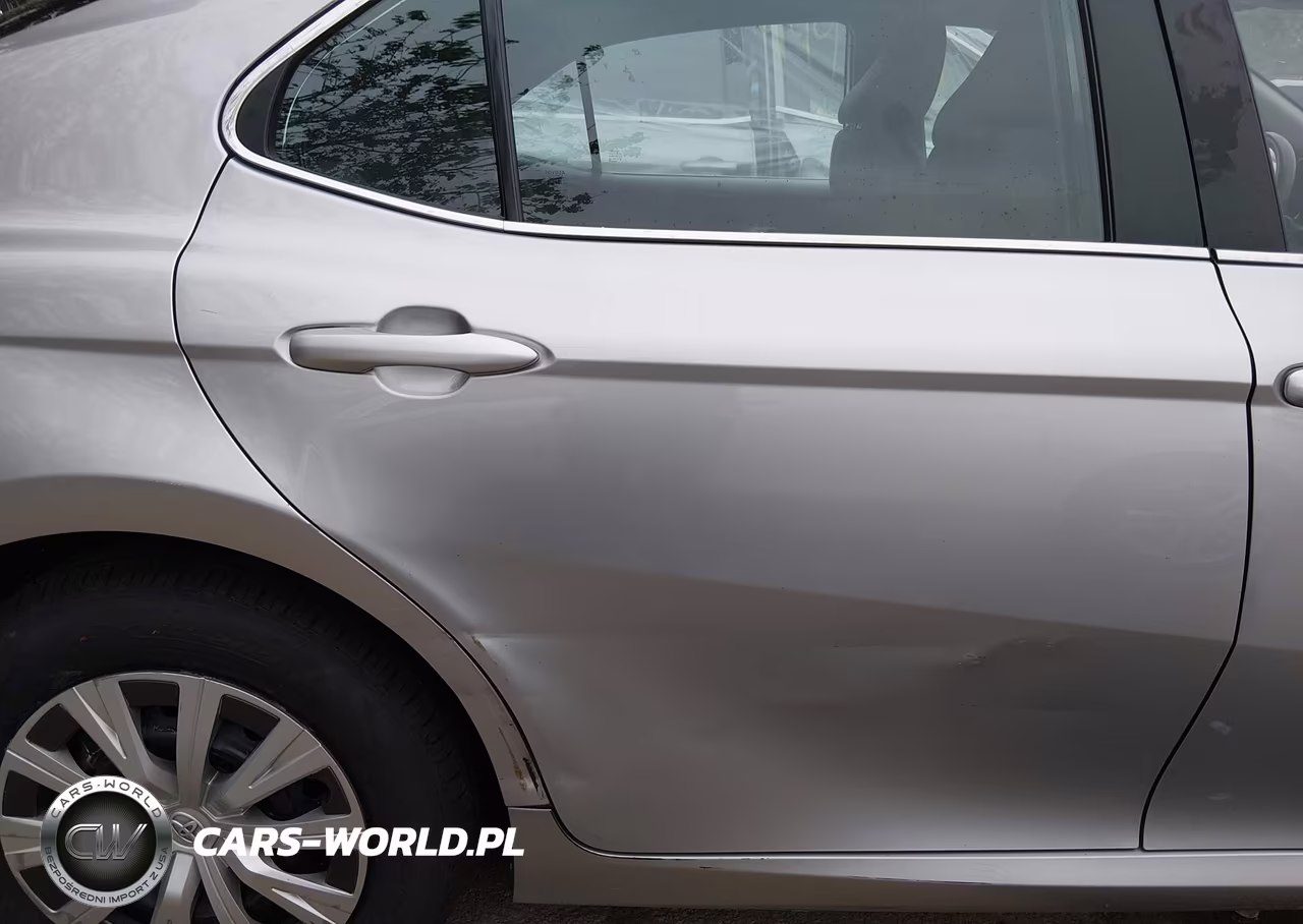 2021 Toyota Camry Le Hybrid VIN:4T1C31AK0MU555972 - 6