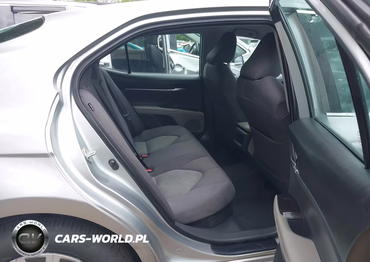 2021 Toyota Camry Le Hybrid VIN:4T1C31AK0MU555972 - 8