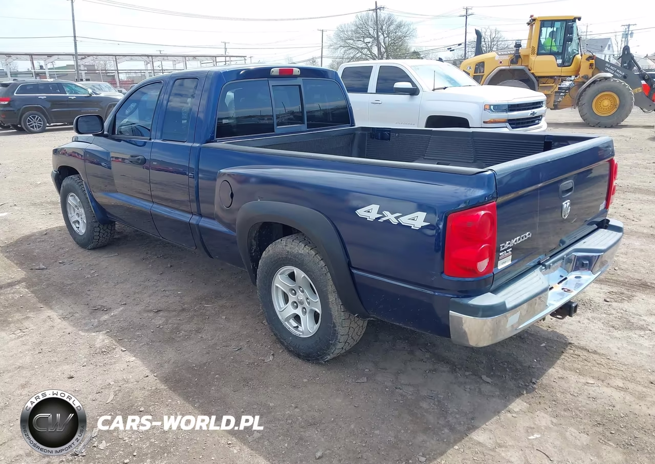 2005 Dodge Dakota Slt VIN:1D7HW42KX5S226071 - 3