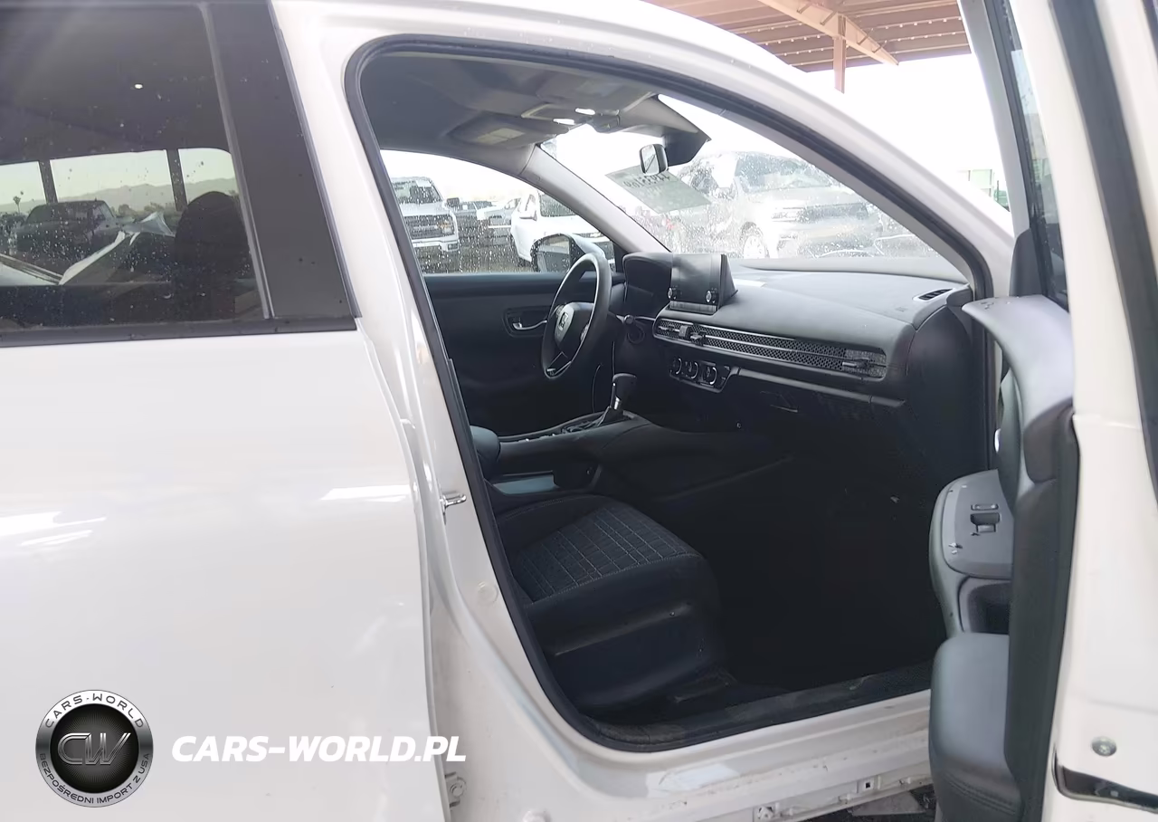 2023 Honda Hr-V 2Wd Lx VIN:3CZRZ1H36PM743703 - 5