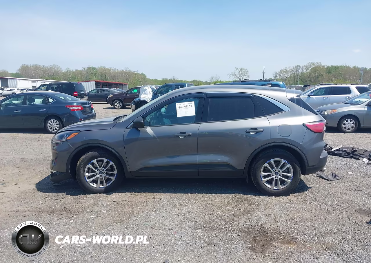 2022 Ford Escape Se VIN:1FMCU0G60NUA45754 - 14