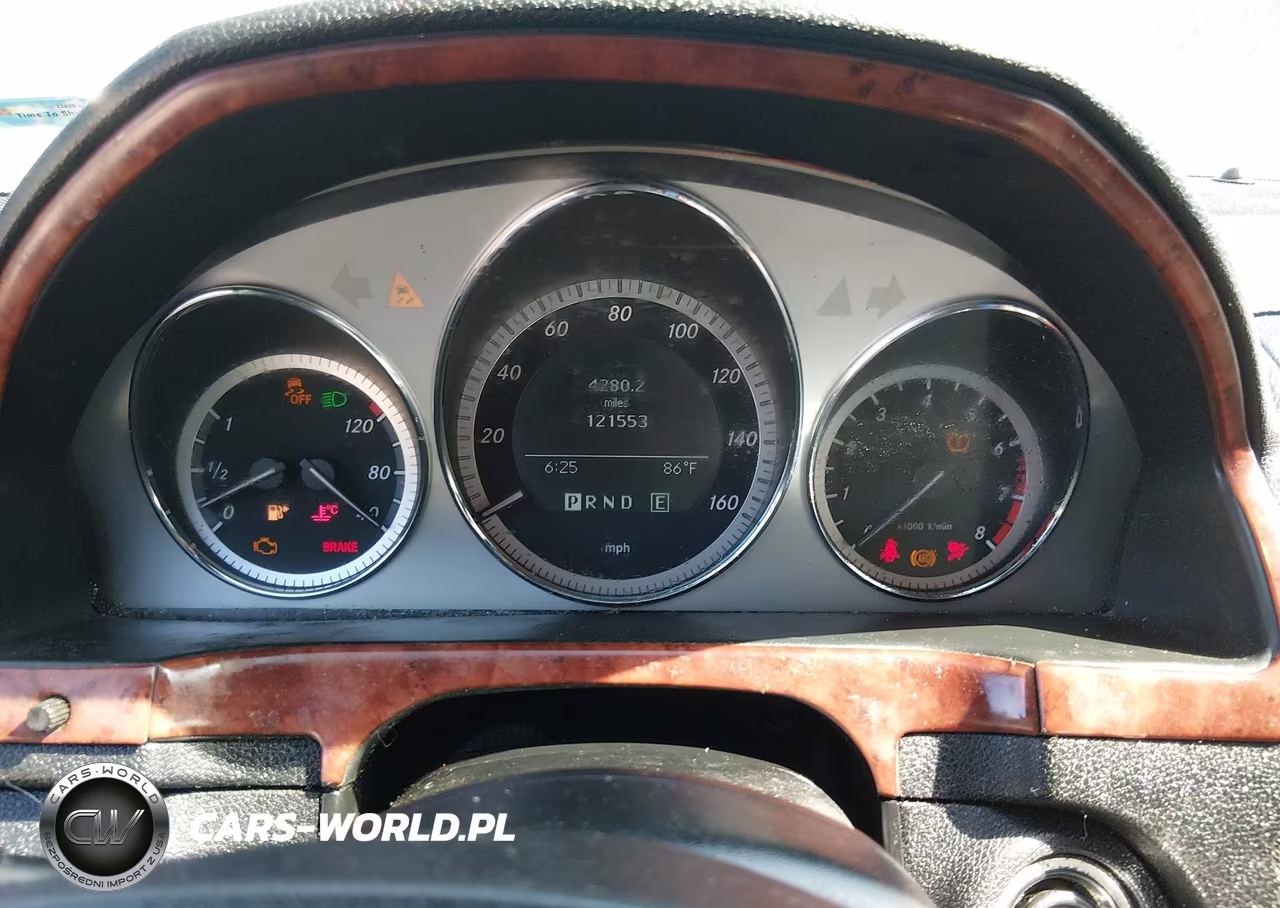 2011 Mercedes-Benz C 300 Sport VIN:WDDGF5EB9BR173055 - 7