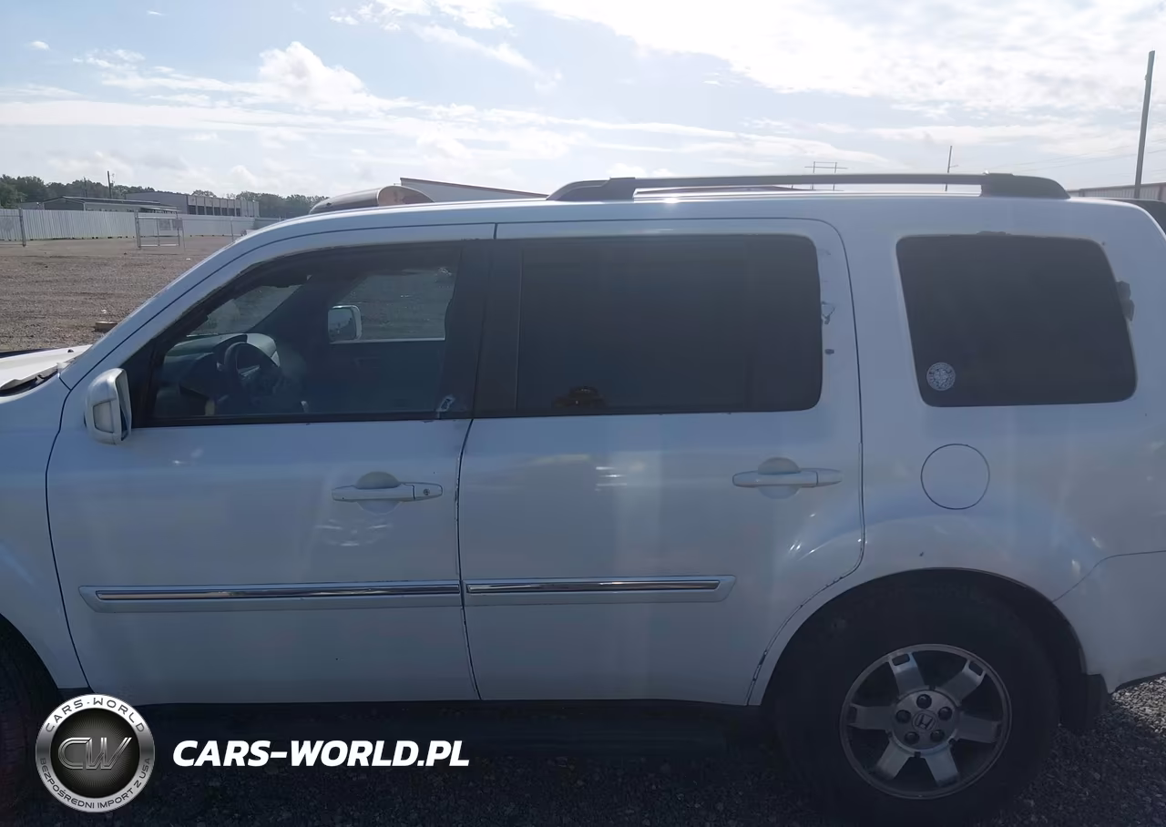 2011 Honda Pilot Touring VIN:5FNYF4H96BB063412 - 14