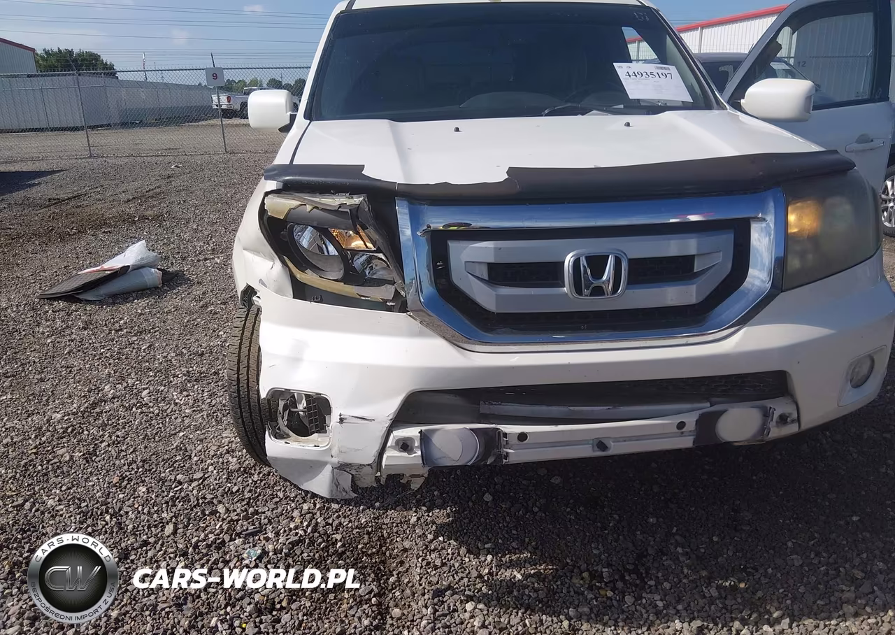 2011 Honda Pilot Touring VIN:5FNYF4H96BB063412 - 6
