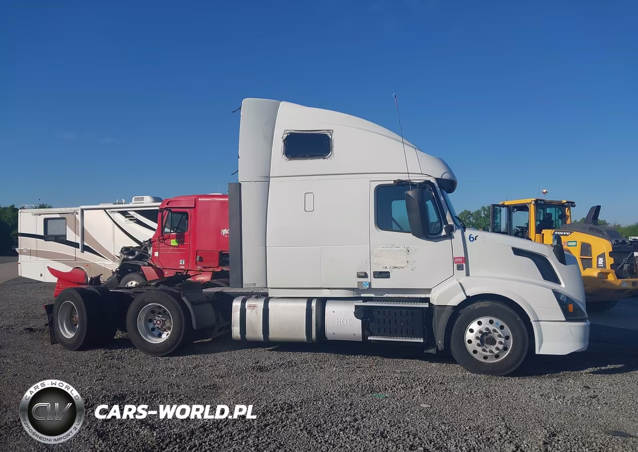 2017 Volvo Vnl VIN:4V4N99EH9HN975646 - 13
