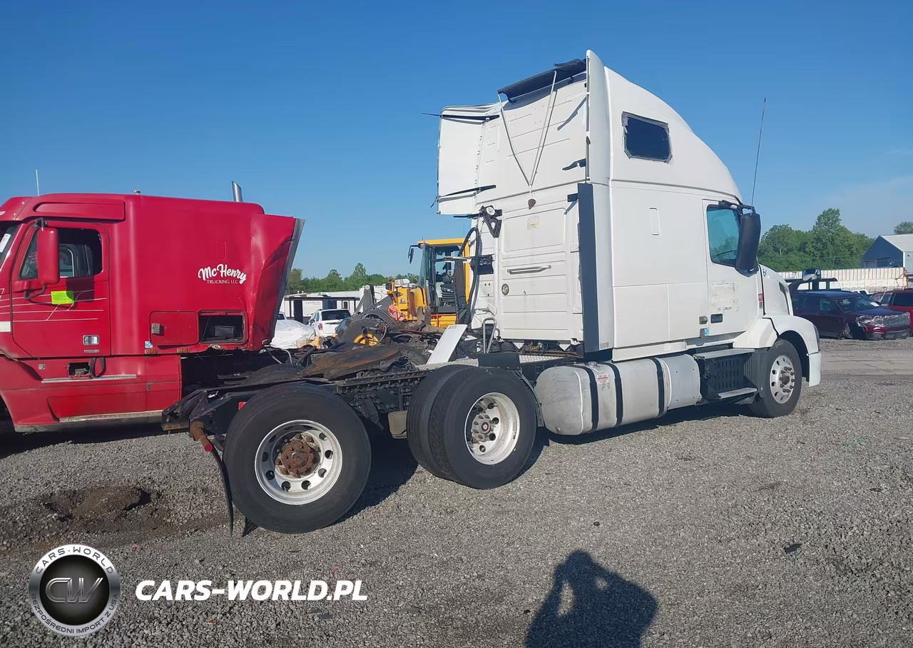 2017 Volvo Vnl VIN:4V4N99EH9HN975646 - 4