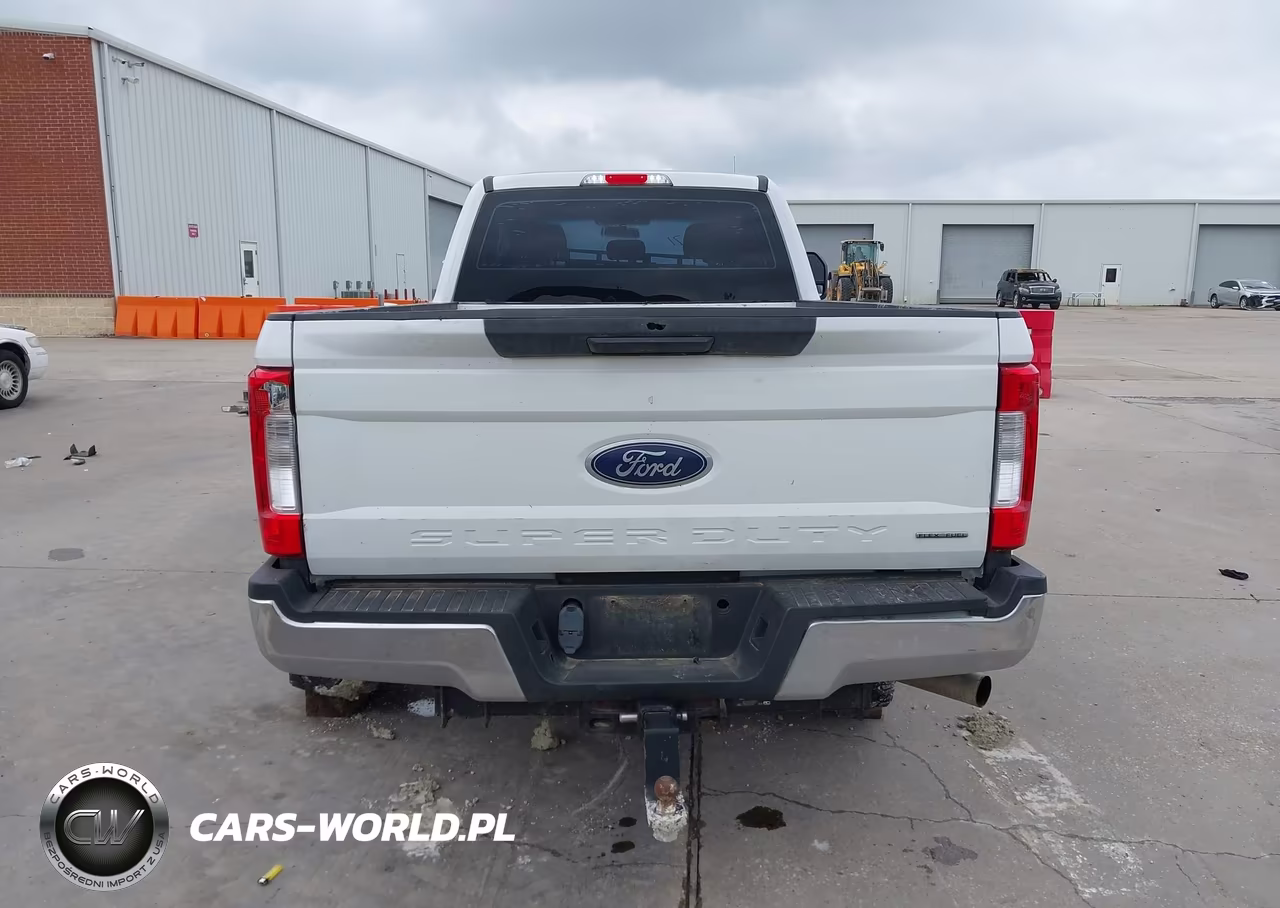 2017 Ford F-250 Xl VIN:1FT7X2B6XHEC22602 - 17