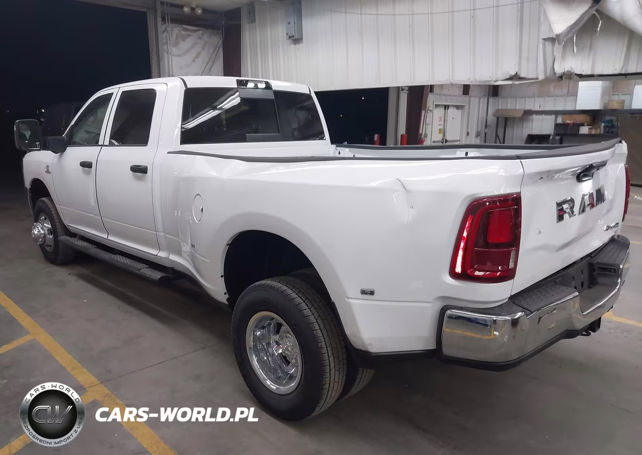 2026 Ram 3500 Tradesman 4X4 8' Box VIN:3C63RRGL9TG250691 - 3
