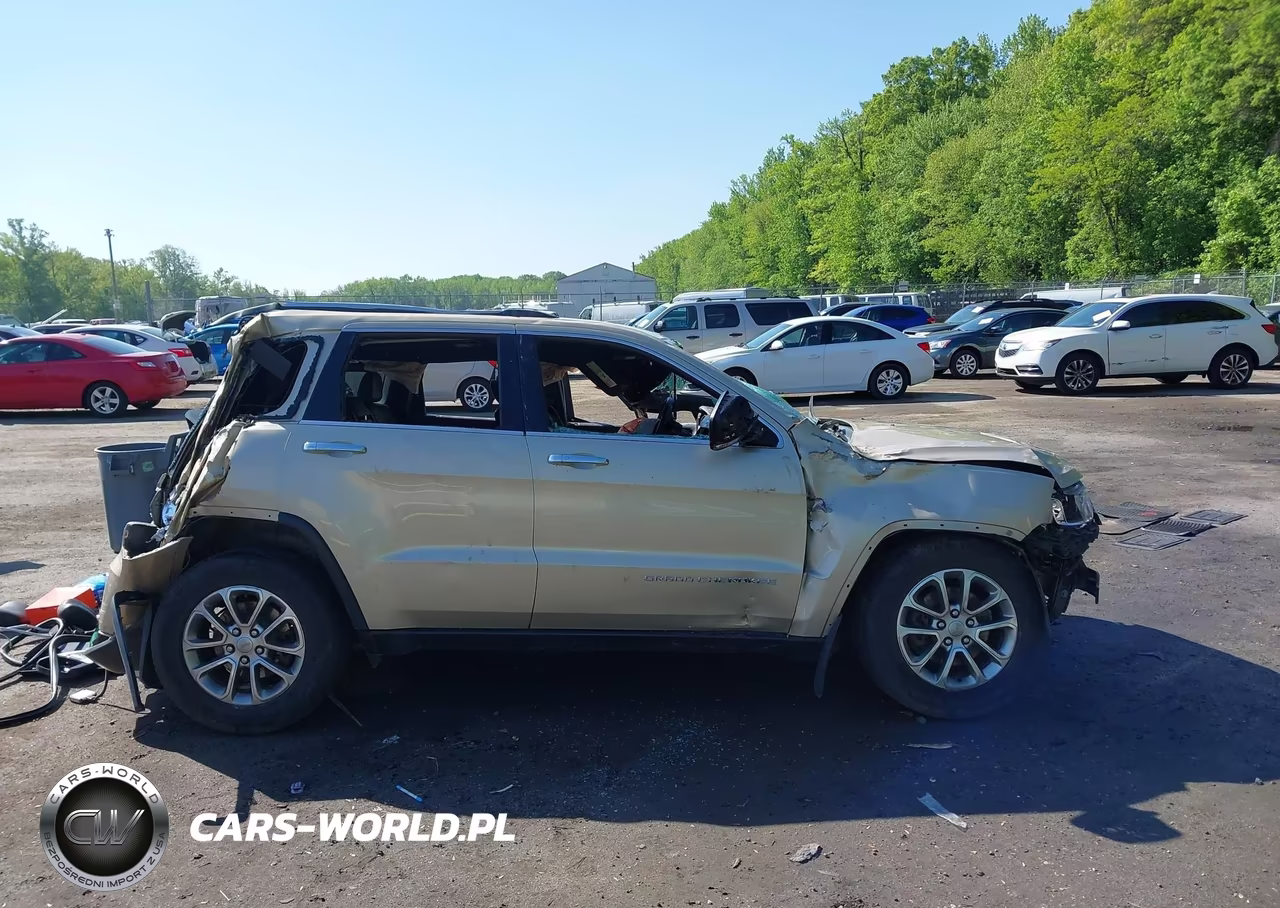 2015 Jeep Grand Cherokee Limited VIN:1C4RJFBG9FC104379 - 13