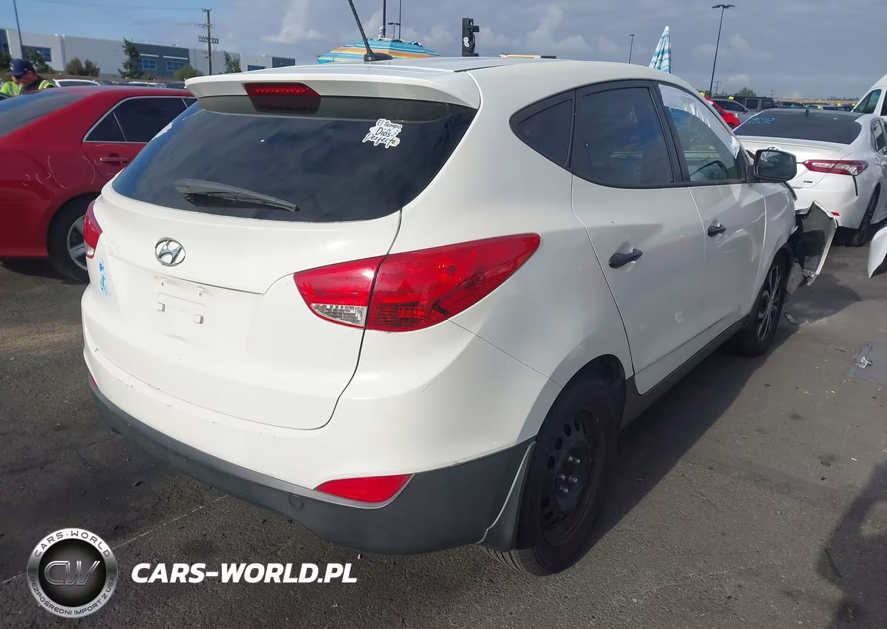 2012 Hyundai Tucson Gl VIN:KM8JT3AB9CU375097 - 4