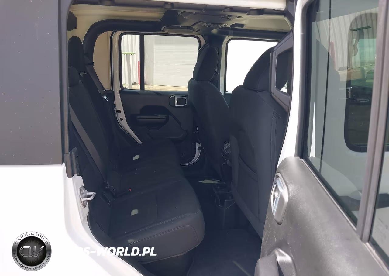 2021 Jeep Gladiator Sport S 4X4 VIN:1C6HJTAGXML616717 - 8