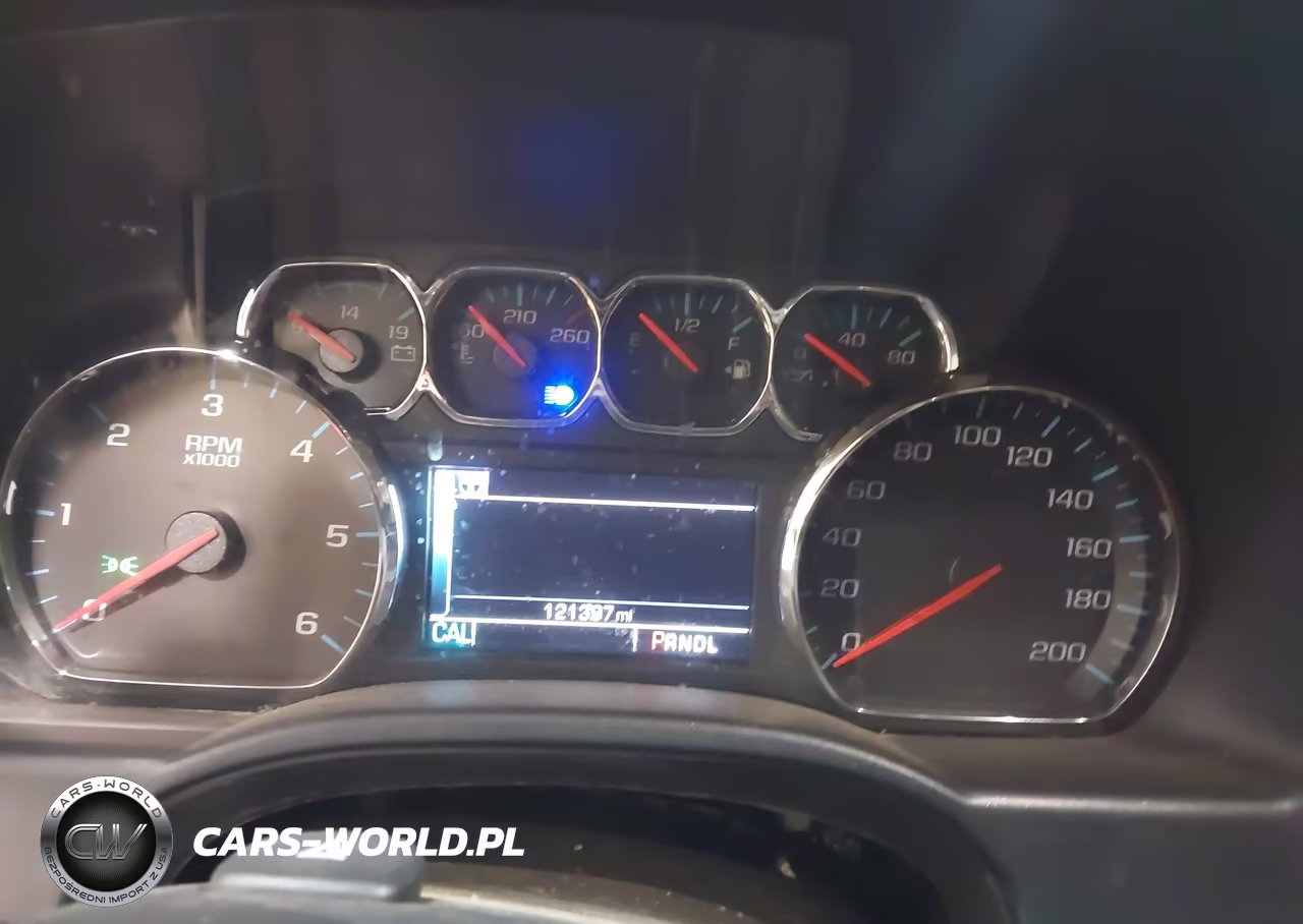 2018 Chevrolet Silverado 1500 1Lt VIN:3GCUKRECXJG412037 - 7