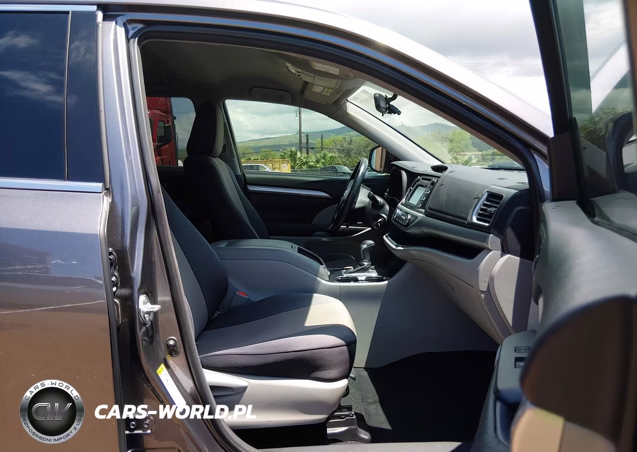 2015 Toyota Highlander VIN:5TDZKRFH3FS072707 - 5