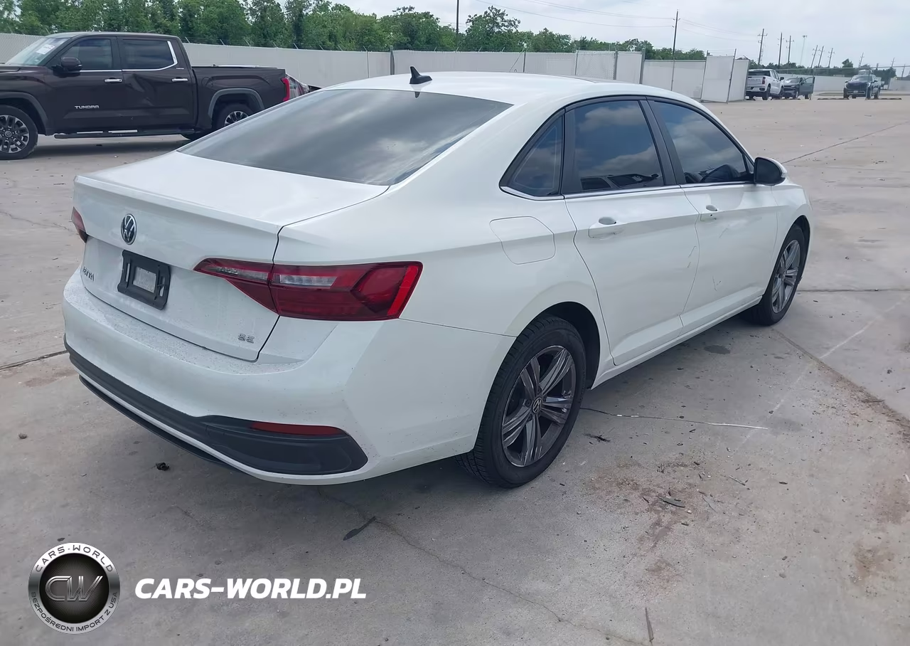 2024 Volkswagen Jetta 1.5T Se VIN:3VW7M7BU7RM020006 - 4