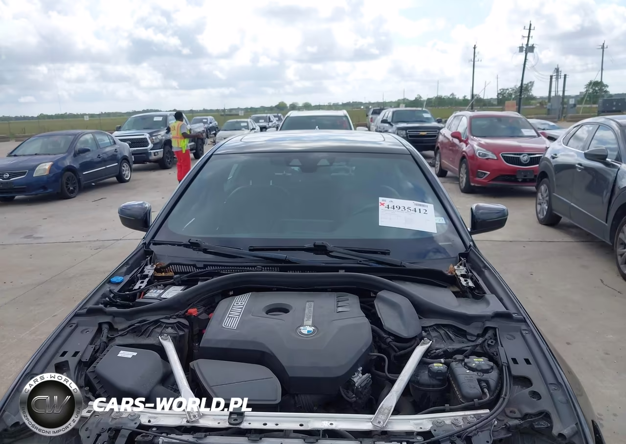 2019 BMW 530I VIN:WBAJA5C55KBX86565 - 10