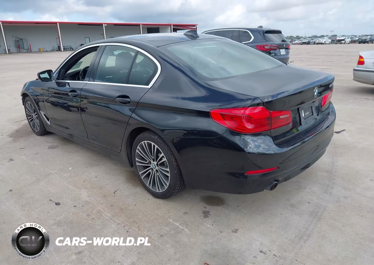 2019 BMW 530I VIN:WBAJA5C55KBX86565 - 3