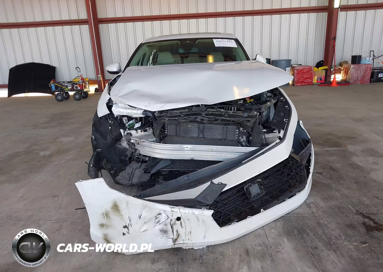 2023 Honda Accord Hybrid Touring VIN:1HGCY2F88PA027435 - 13